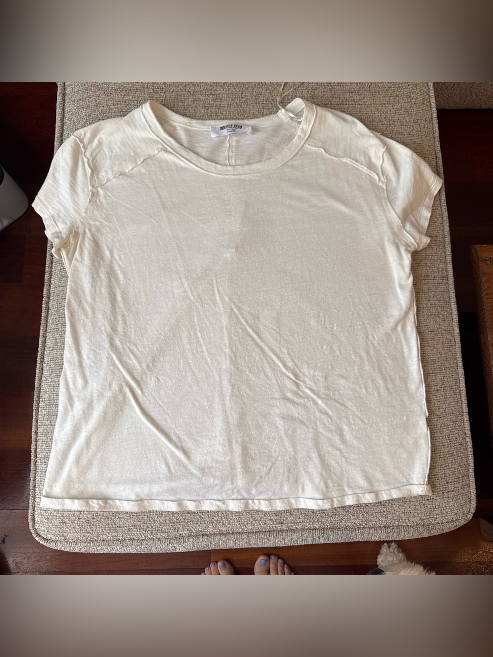 Double Zero Cream Short Sleeve Crewneck Top